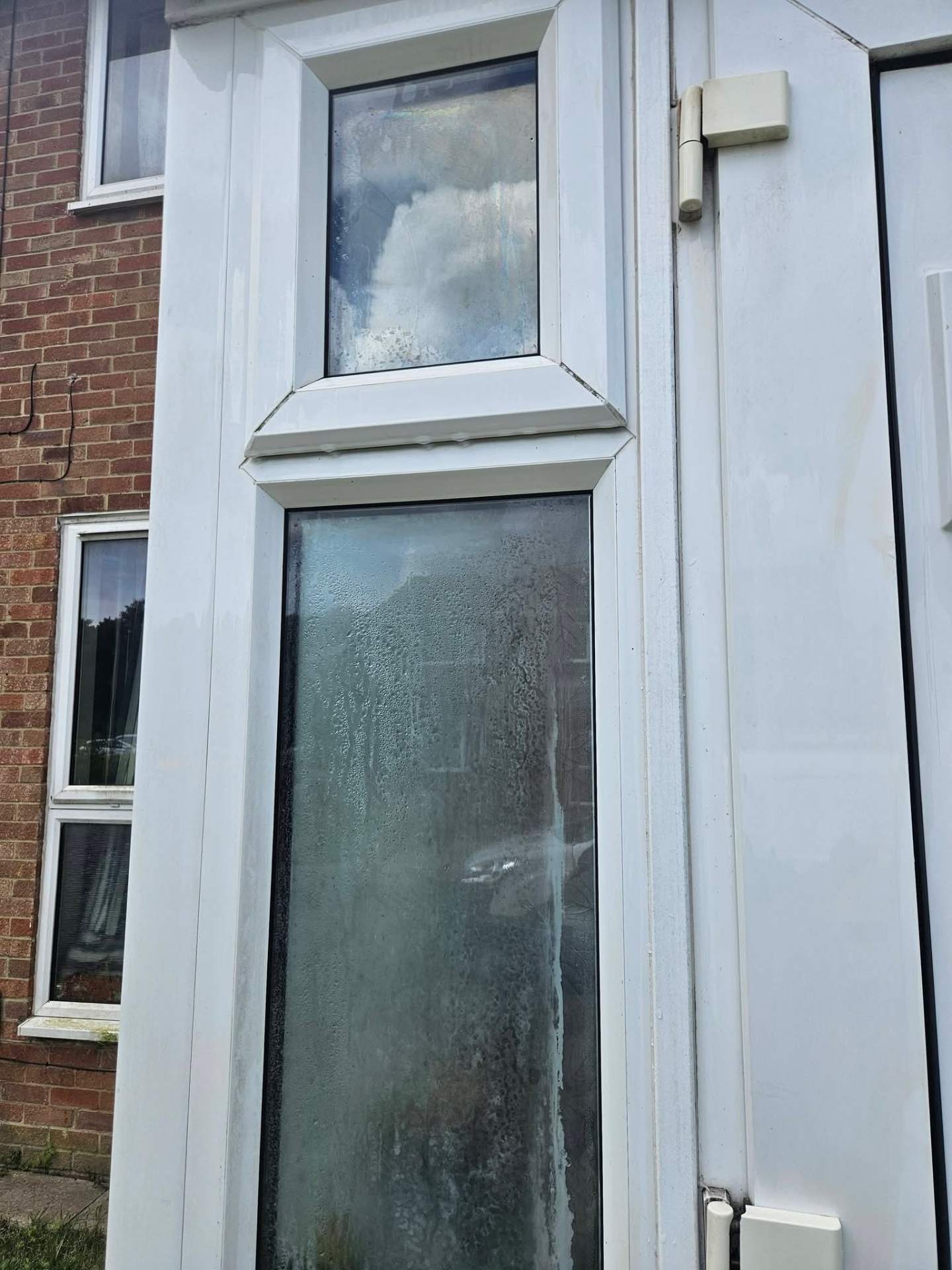 Front elevation softwash restoring a South Hampshire home